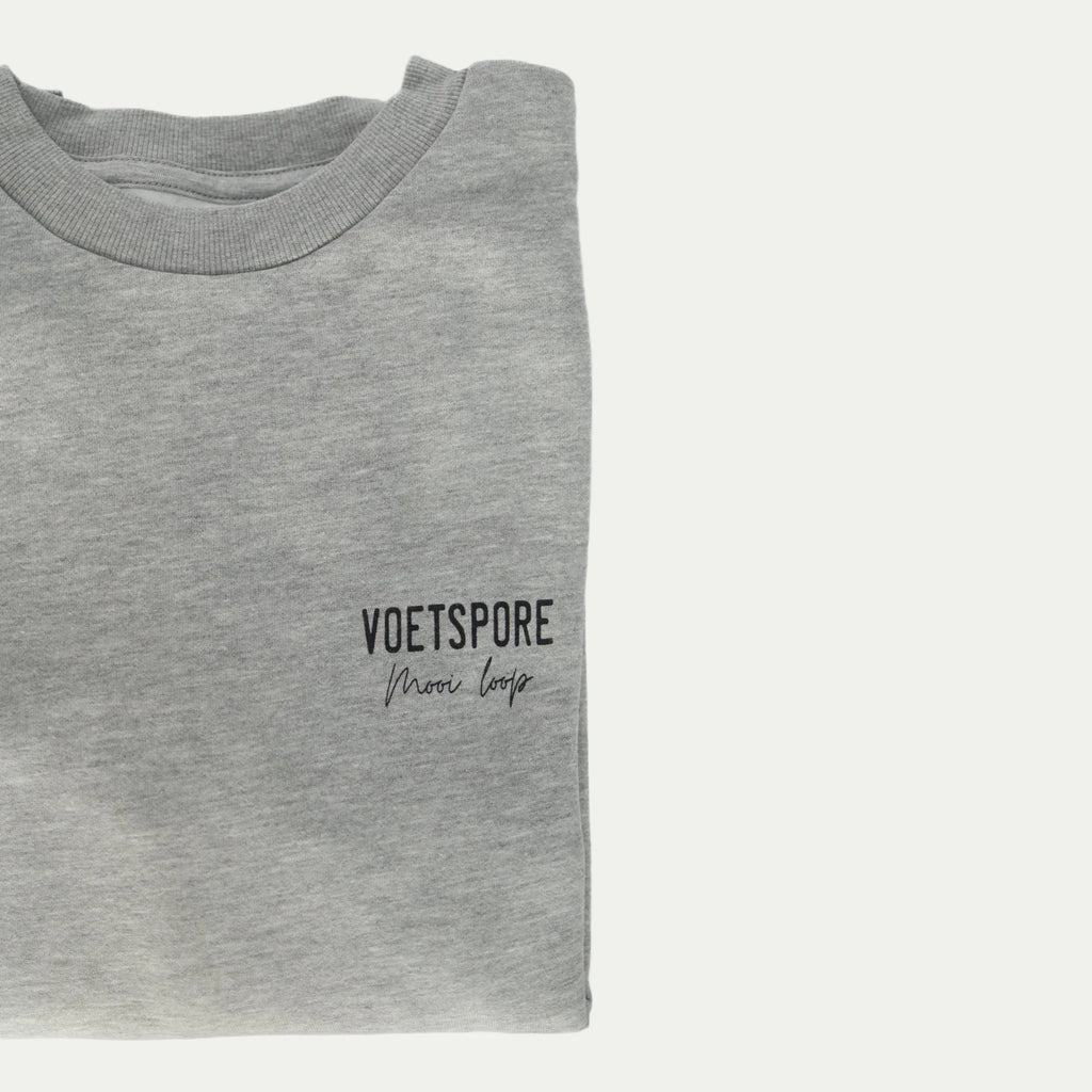 Mooi Loop Grey Crew Neck Sweater printed Voetspore number plate logo