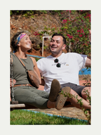 Mooi Loop T-shirt worn by Voetspore travellers outdoors