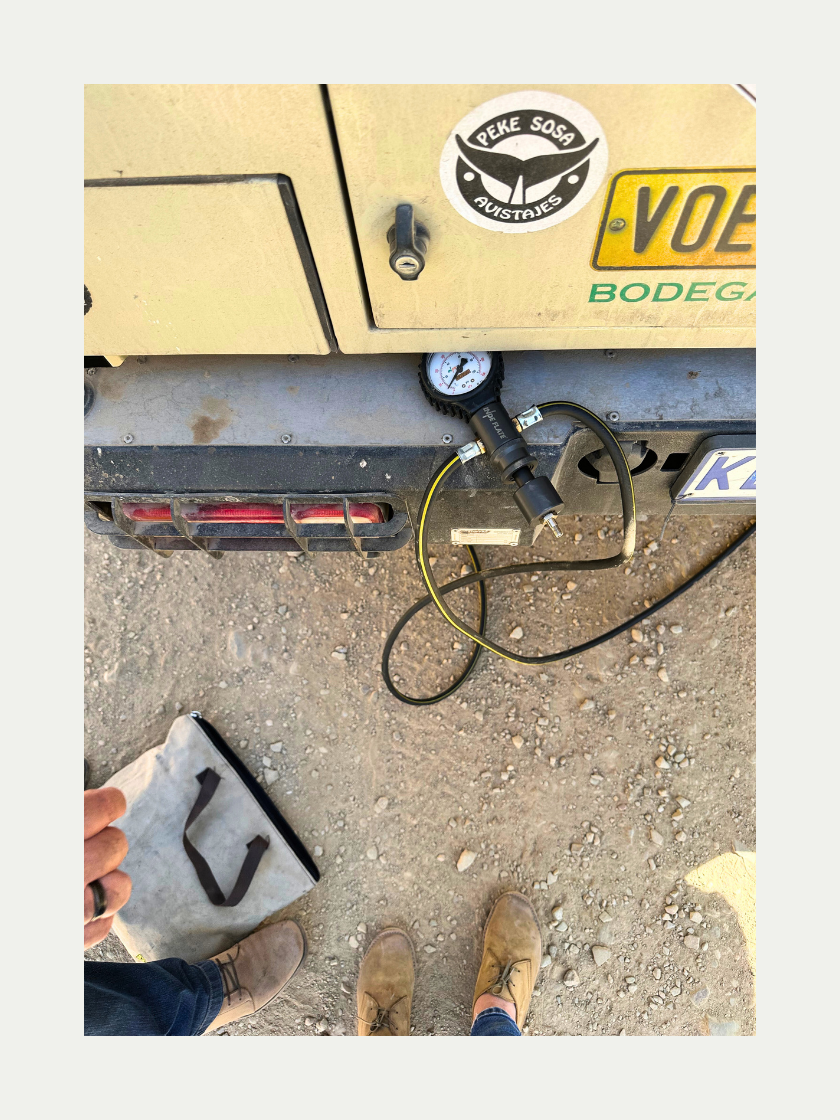 VS Indeflate 4x4 tyre inflator and deflator for overlanding